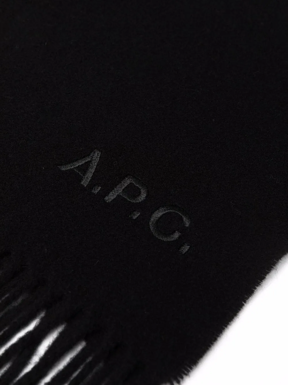 A.P.C. Scarfs Black