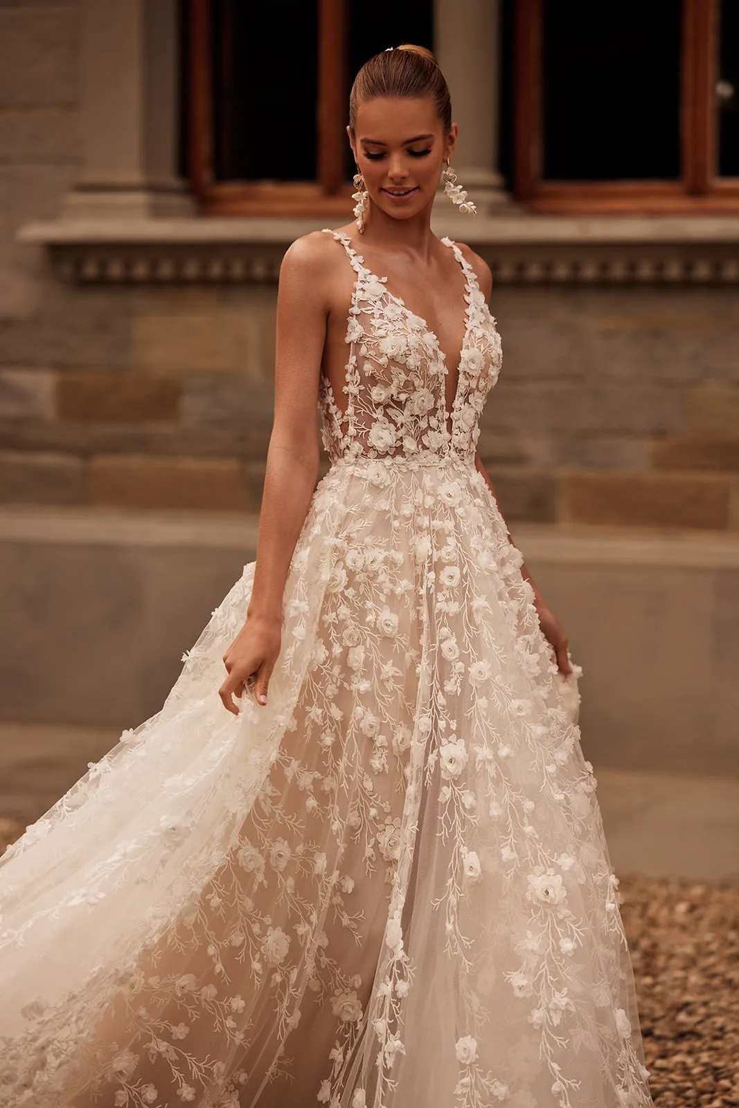 Wedding dress Samsara